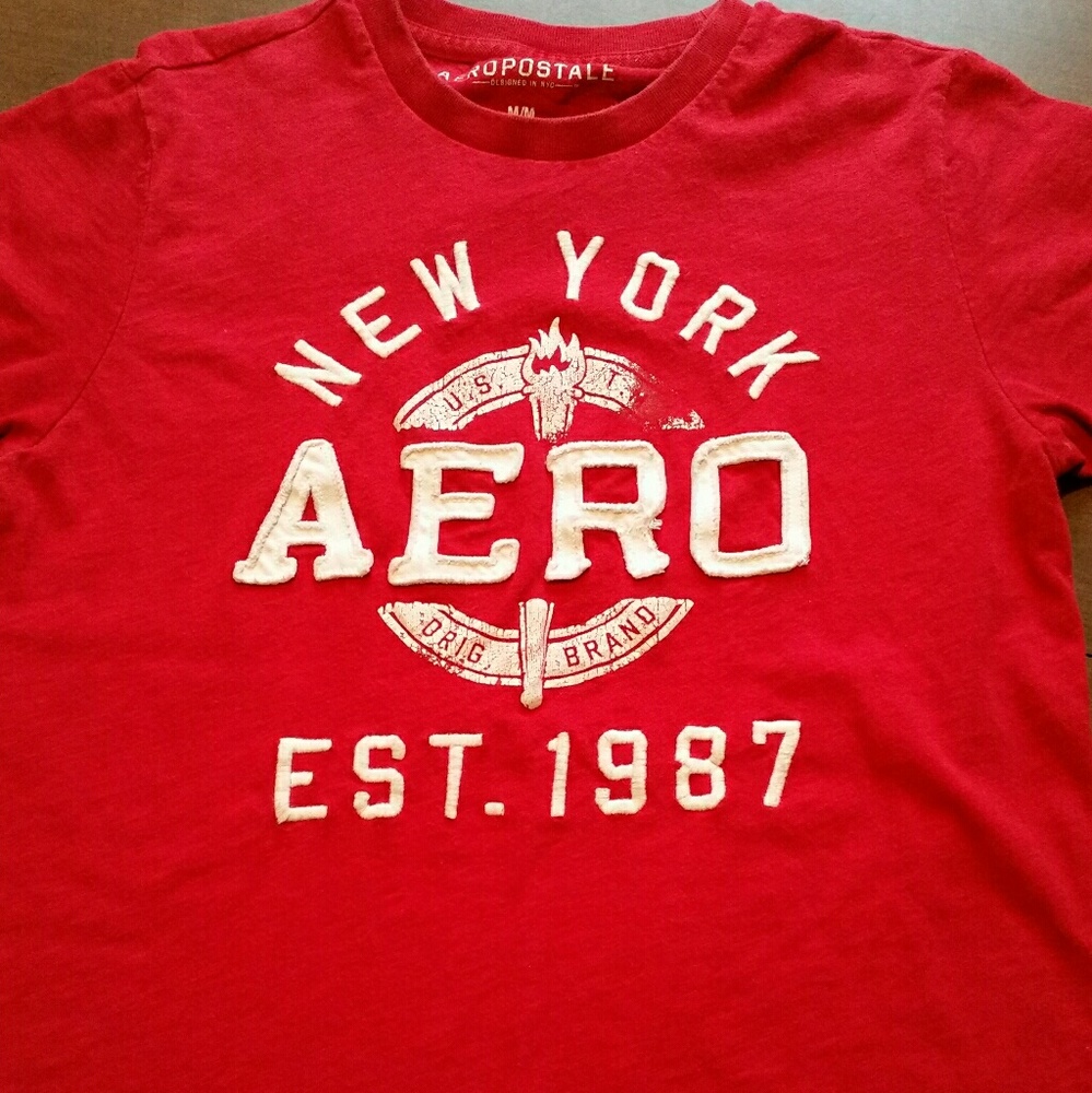 Red Aerpostale T-shirt